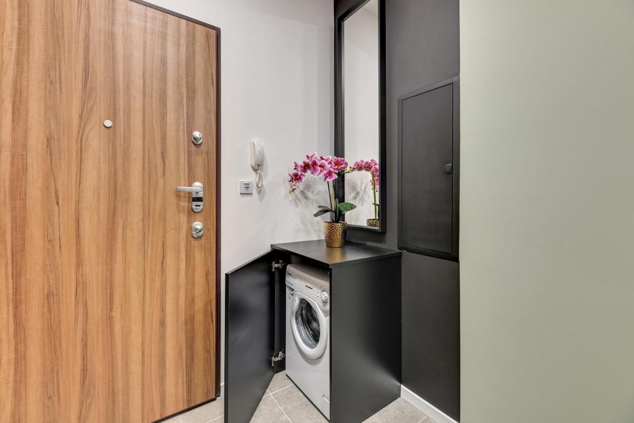 City Center Garden Gates Apartments & Free Parking By Downtown Apartments Gdansk Bagian luar foto